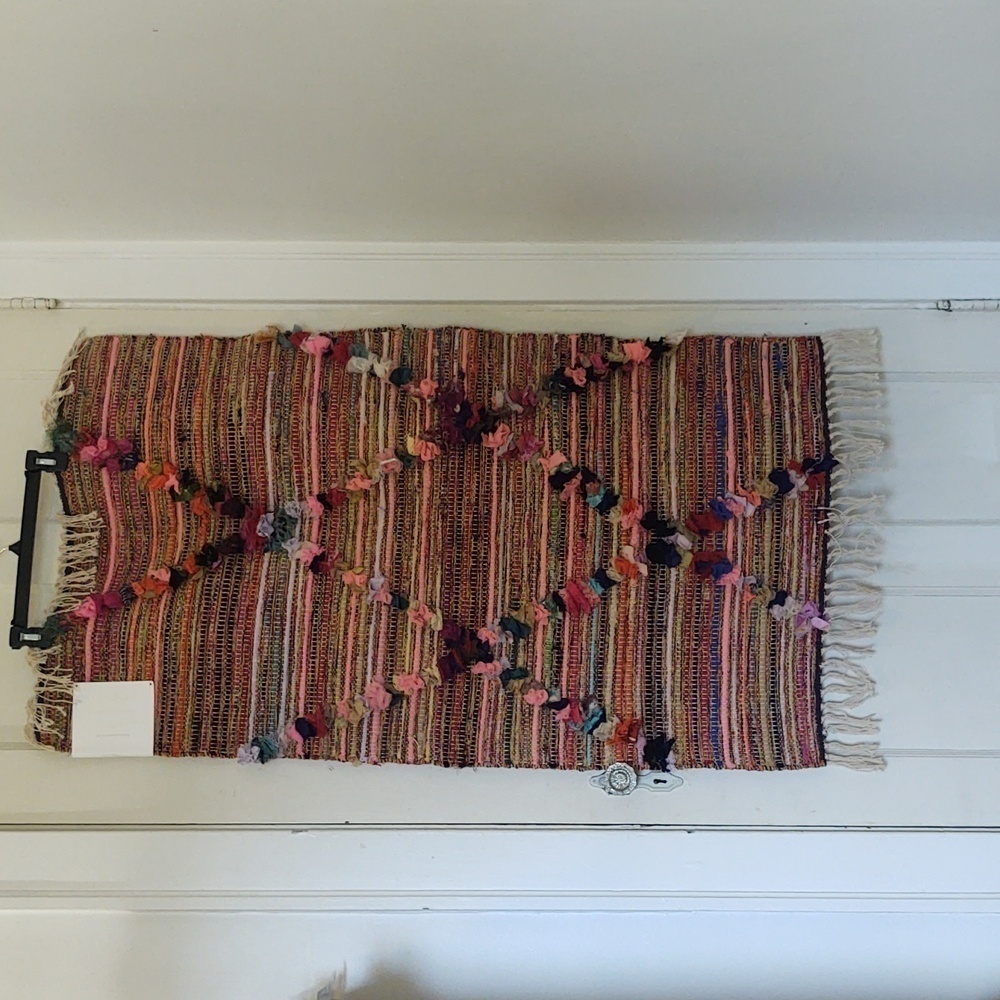 Jessica Simpson Decorative Fashion Rug Style Radco Rug NWT